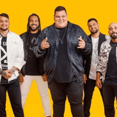 Grupo Menos É Mais, Simone Mendes